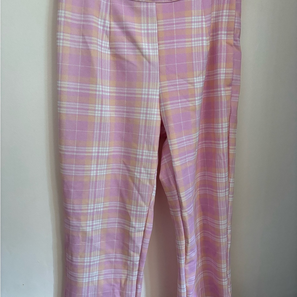 🎀Pink Bundle! Barbie, Galinda, 2 pink outfits - Picture 5 of 14